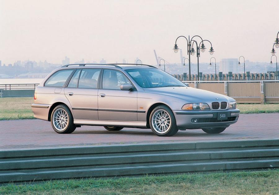  BMW 5-Series Touring 1997 года  (фото 5 из 25)